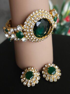 Vintage D&E Juliana Rhinestone Clamper Bracelet and Earring Set